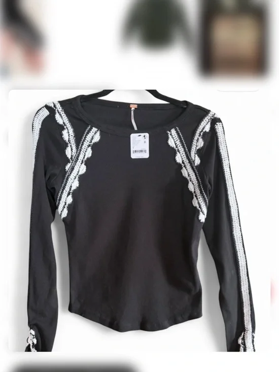 Free People Lost Love Black Embroidered Long Sleeve Top Boho Western S NWT - Picture 4 of 6